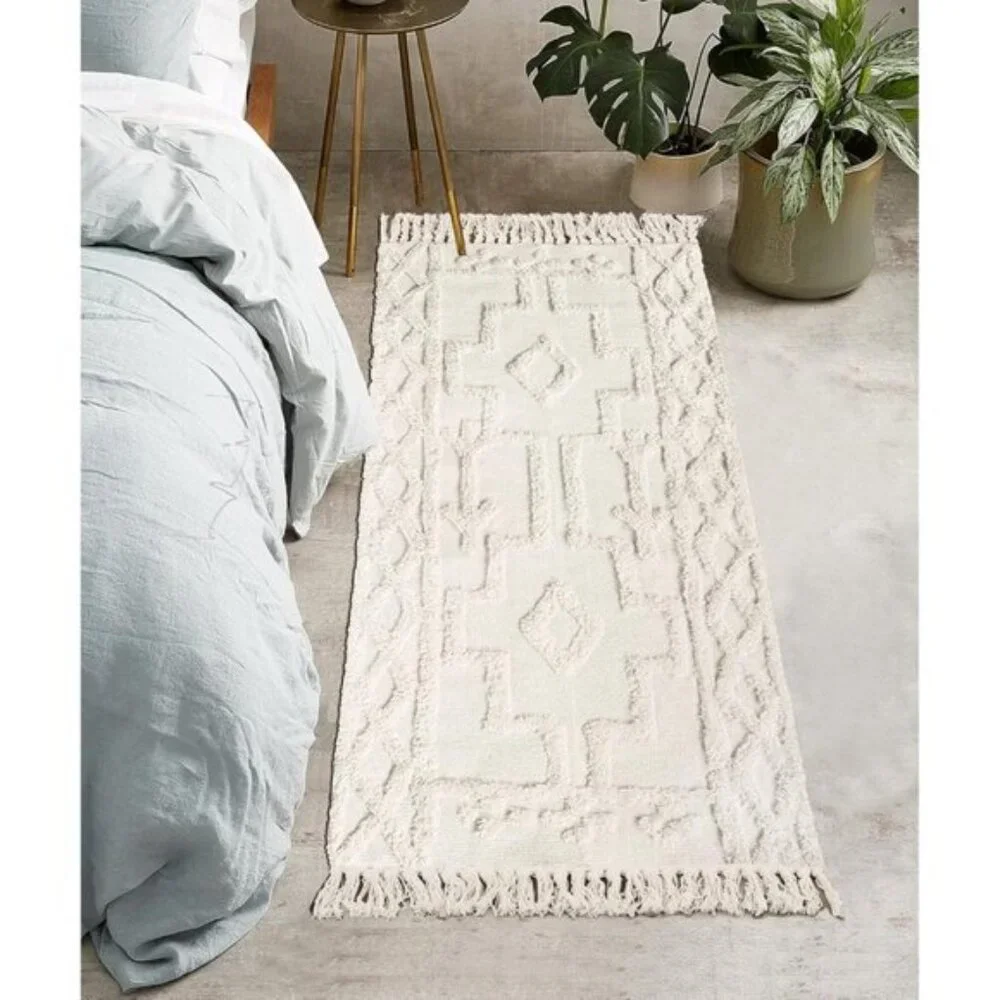 New 2x4.3 Runner Area Rug, Washable Beige Tufted Cotton Rug for Home & Entry